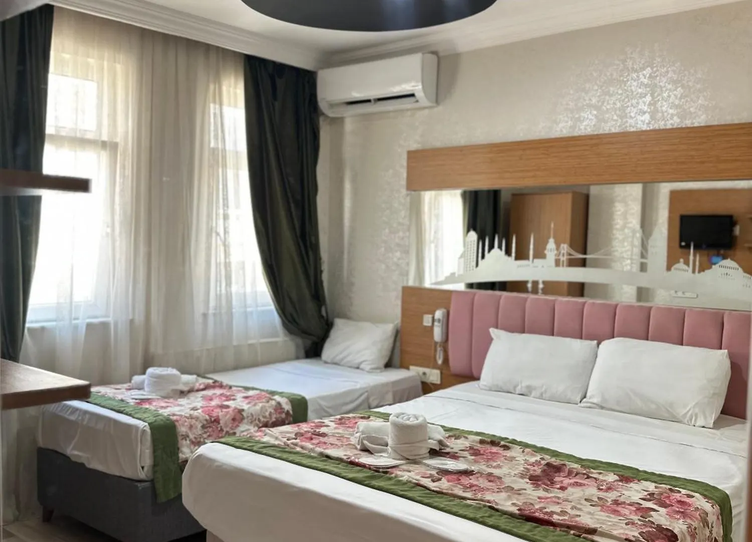 Divas Silver Istanbul Turcia